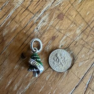 Brighton charm, state of Oregon.